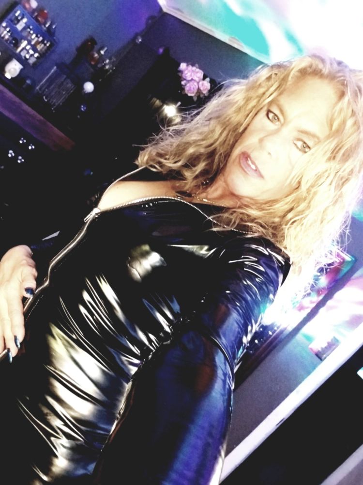 femdom joi mistress femdom live chat